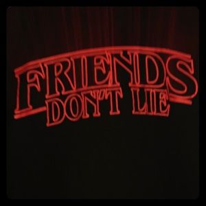 URBAN OUTFITTERS Stranger Things tee!